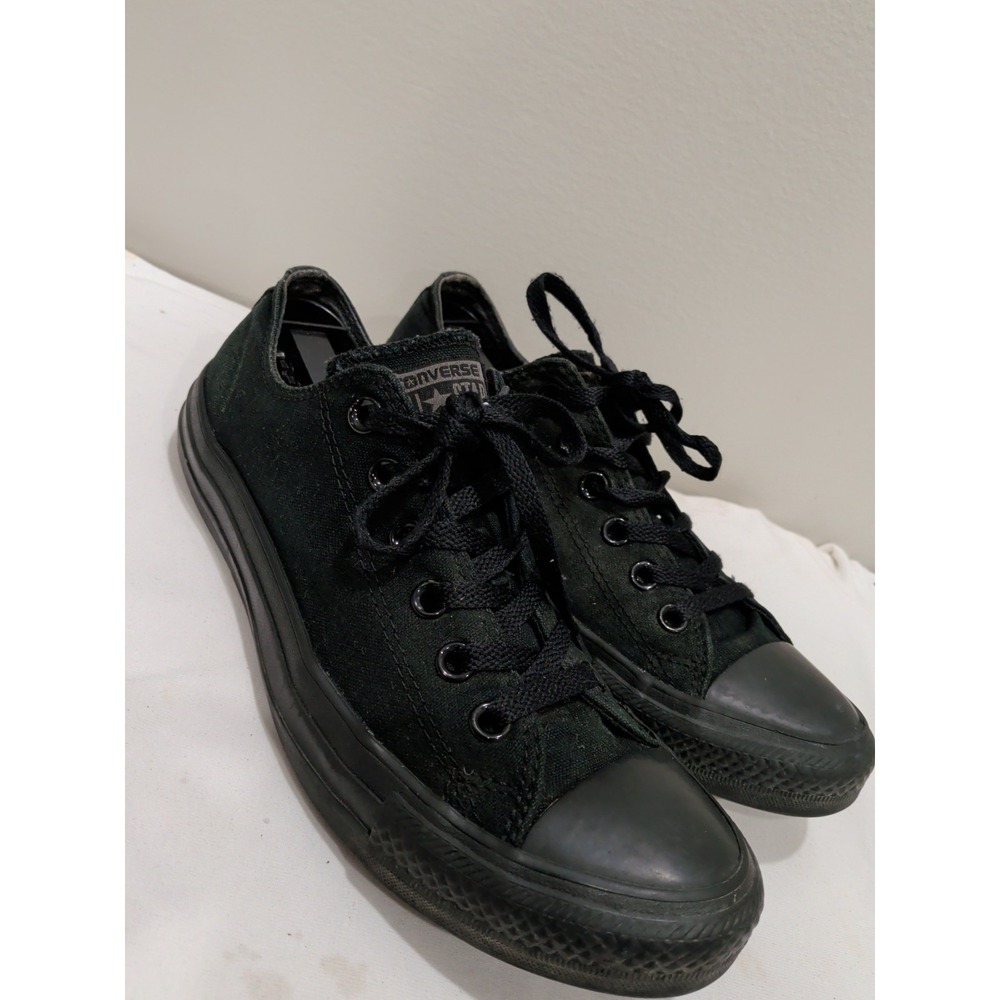 Converse Chuck Taylor All Star Low Top Black Sneakers Mens 7 Womens 9 M5039